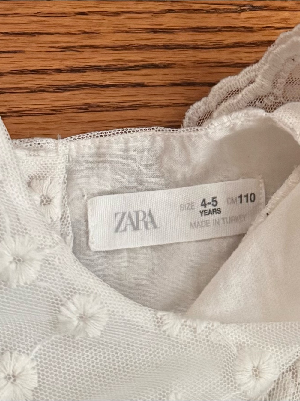 Zara Kids Girls Embroidered Tulle Lace Dress Ruffle Oyster White Boho Size 4-5T - Picture 5 of 6